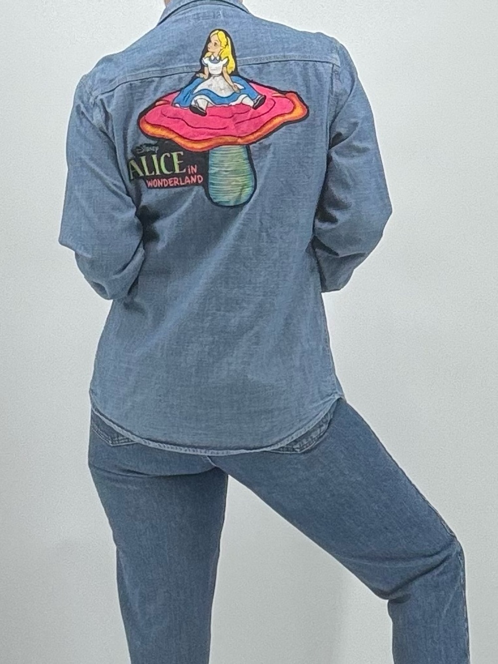 Aeropostale Cape Juby Vintage Y2K Disney Alice In Wonderland Denim Shirt